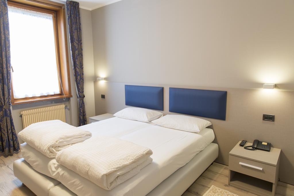 Albergo Montenegro Maniago Ngoại thất bức ảnh