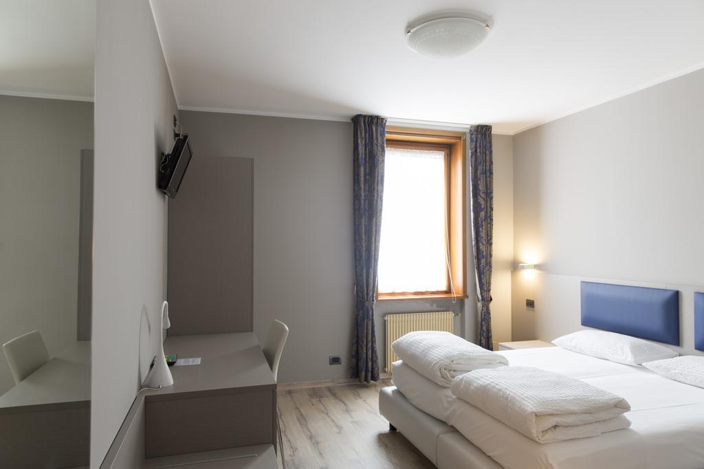 Albergo Montenegro Maniago Ngoại thất bức ảnh